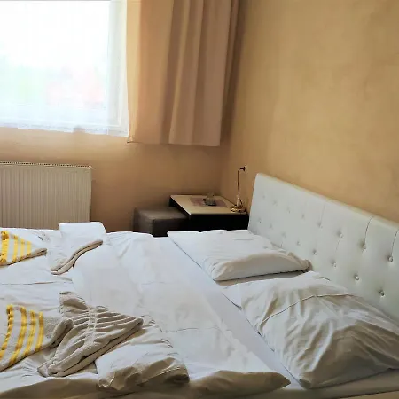 塔特兰奈克酒店 酒店