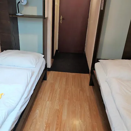 塔特兰奈克酒店 2*