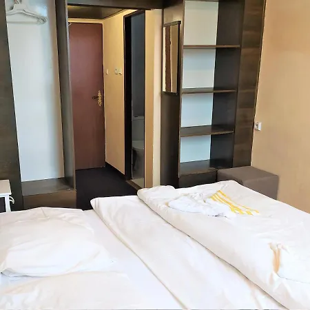 塔特兰奈克酒店 酒店 塔查斯卡-鲁穆尼卡