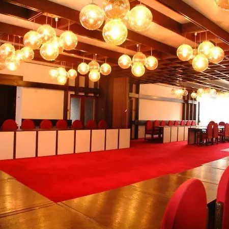 塔特兰奈克酒店