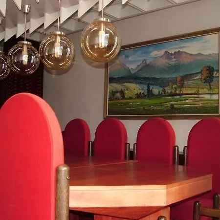 塔特兰奈克酒店 塔查斯卡-鲁穆尼卡